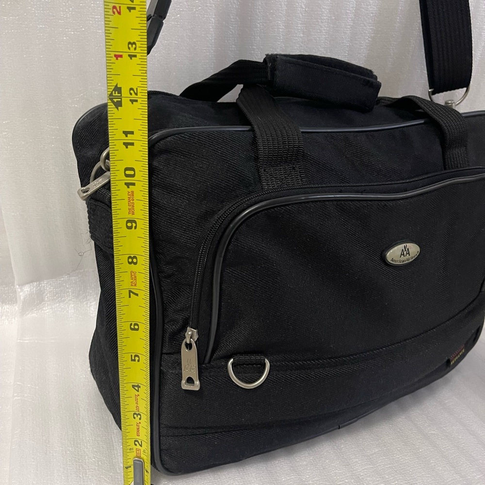 Black American Airlines Elegance Collection Travel Tote Bag - Picture 14 of 16